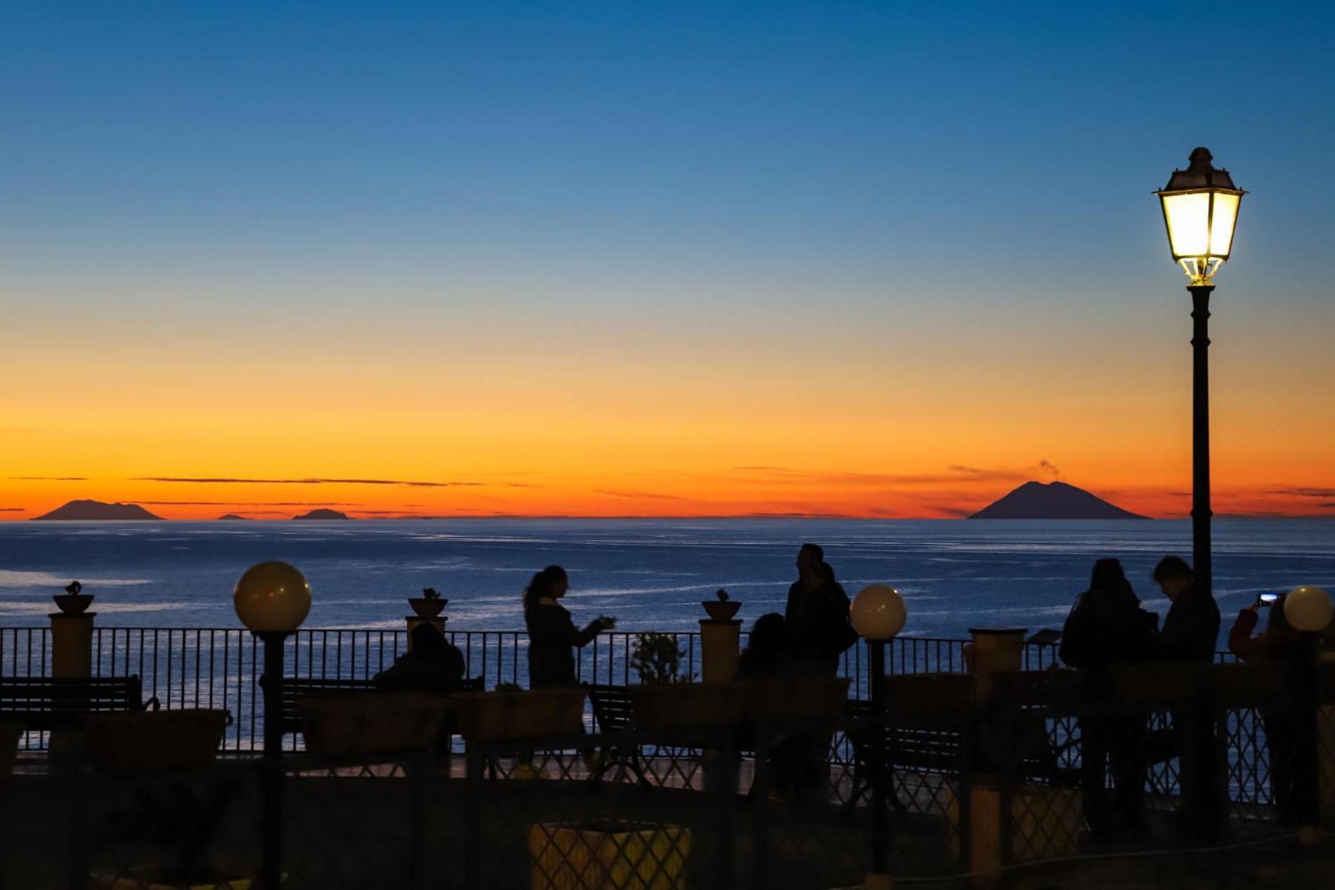 La Divina - Free Parking - Bed & Breakfast Tropea Exterior photo